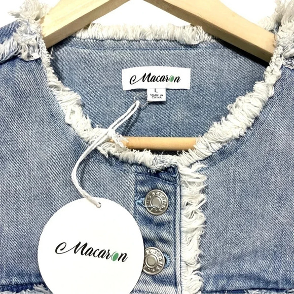 NWT Macaron Distressed Denim Jacket - Picture 2 of 4